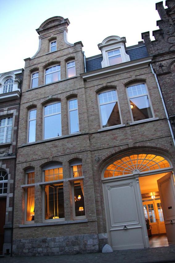 La Porte Cochere Hotel Ieper Eksteriør billede